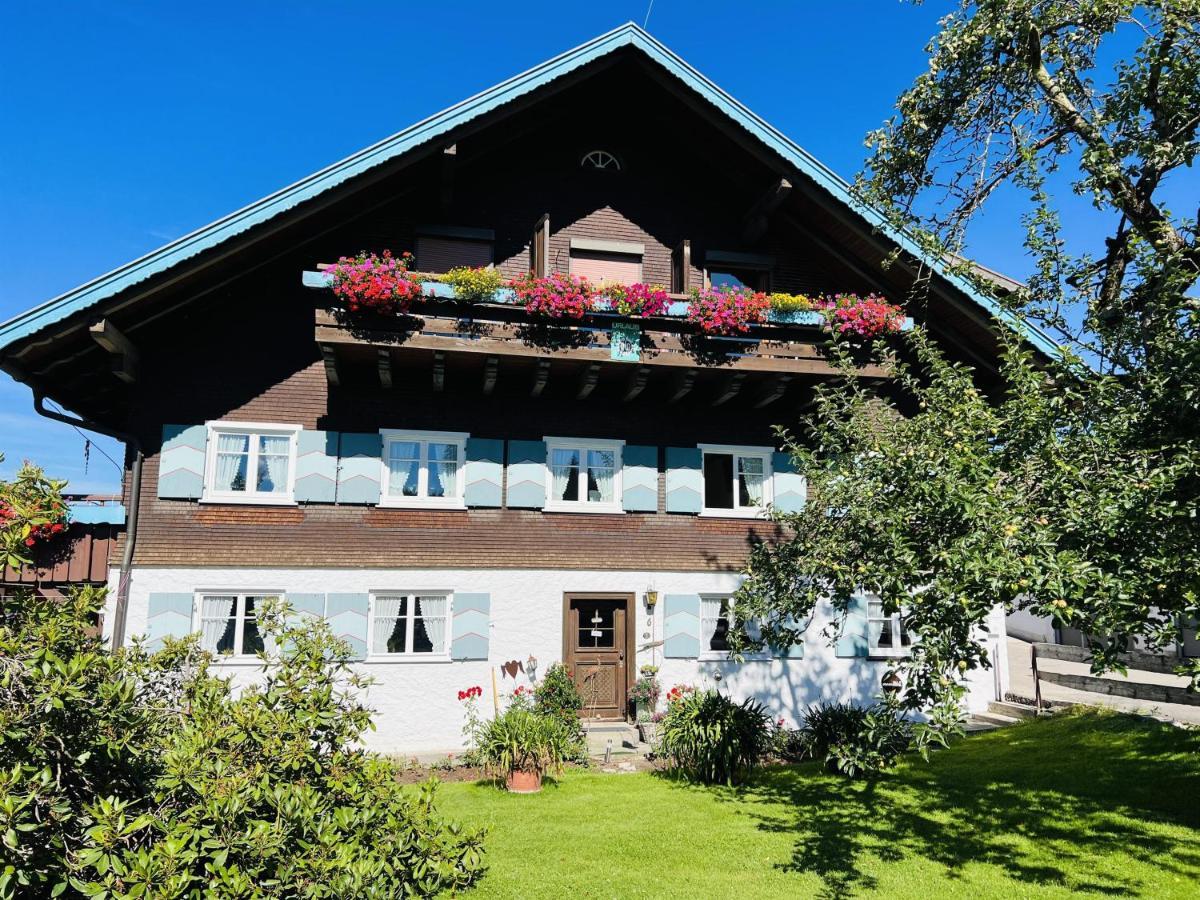 Ferienwohnungen Britta Heim Oberstaufen Bagian luar foto