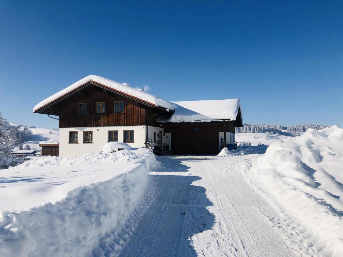 Ferienwohnungen Britta Heim Oberstaufen Bagian luar foto